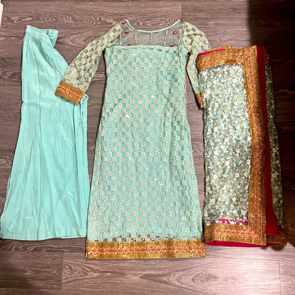 HEAVY PARTYWEAR PALLAZZO SUIT